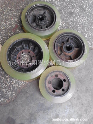 電動(dòng)叉車聚氨酯PU包膠輪 性能優(yōu)勢、應(yīng)用與選購指南